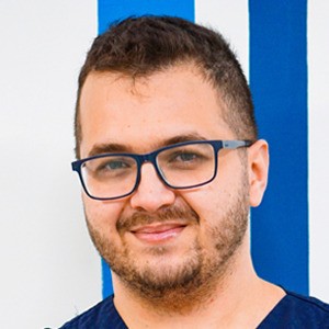 Dr Róbert Bernáth